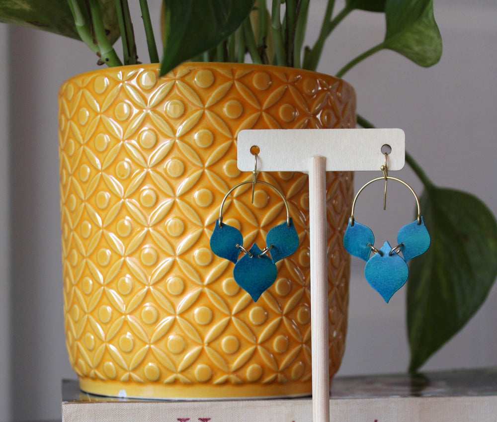 
            
                Load image into Gallery viewer, Teal Chameli Earrings
            
        