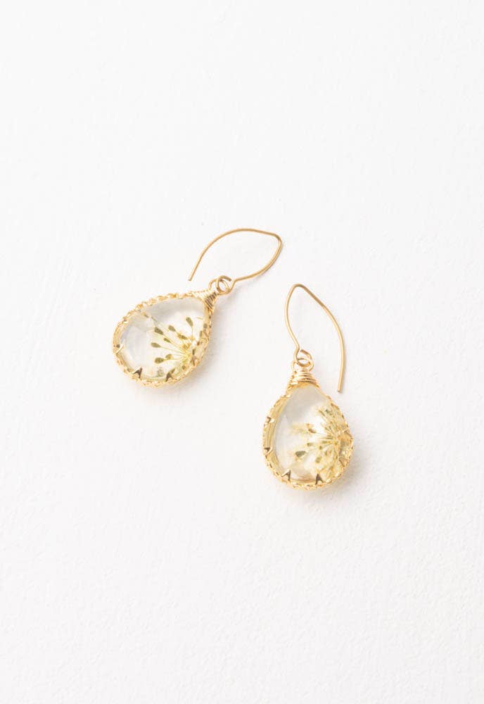 
            
                Load image into Gallery viewer, Blossom Earrings
            
        